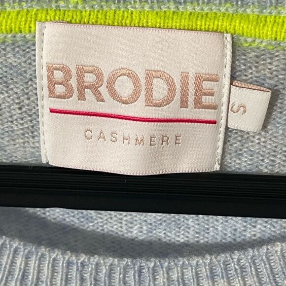 Sold - Picture 3 of 6